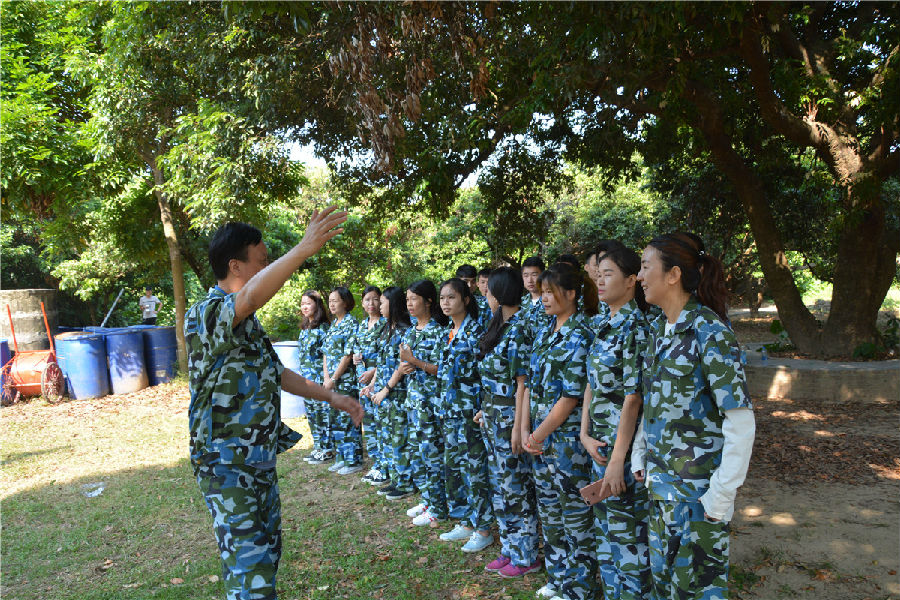 華奇密封件業(yè)務軍團2017拓展訓練：夢想的力量！